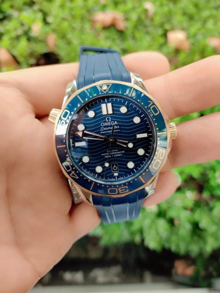 復刻錶VS廠歐米茄海馬300米海馬系列210.22.4220.03.001直徑42mm photo review