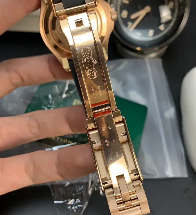 高仿勞力士金游艇錶帶圖 VS厰-高仿勞力士Rolex金游艇 丹東3135/3235
