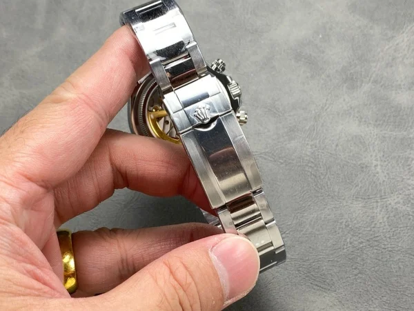 劳力士宇宙計型迪通拿系列m116506-0001 950鉑金腕錶