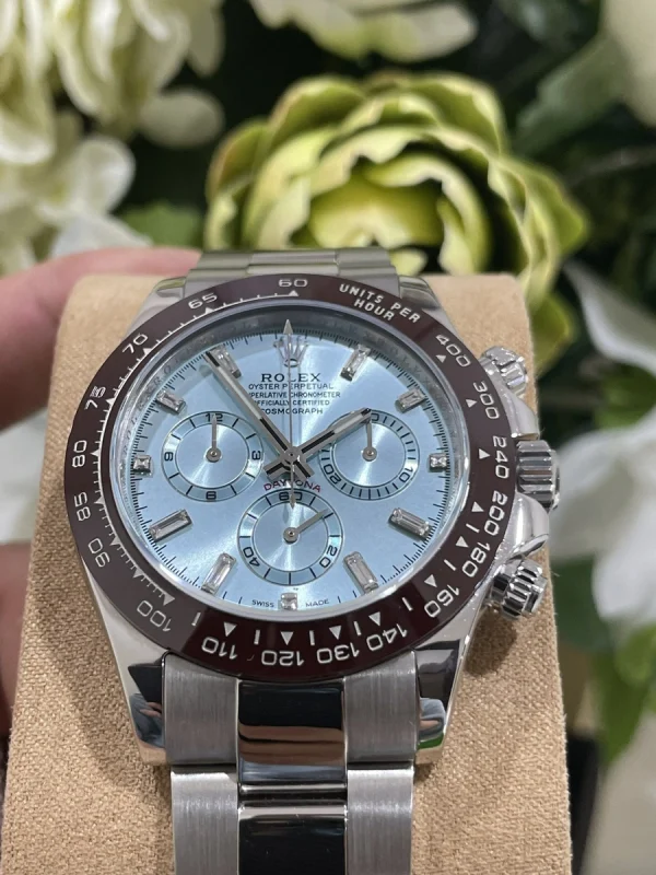勞力士宇宙計型迪通拿系列m116506-0002鉑金冰藍色鑽石時標腕錶