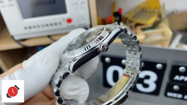 高仿勞力士Rolex-日誌型41 黑盤