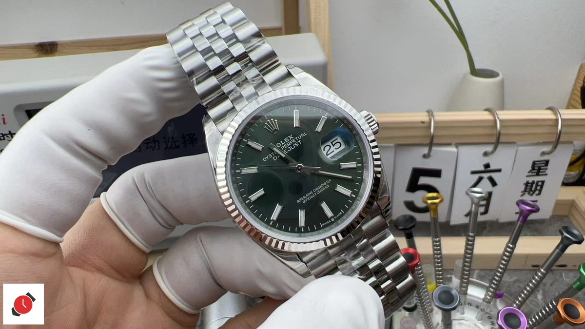 高仿勞力士Rolex-日誌型36 銀針綠盤