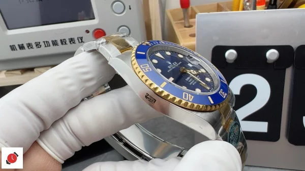 高仿勞力士Rolex-水鬼潛水錶 間金藍水鬼 41MM