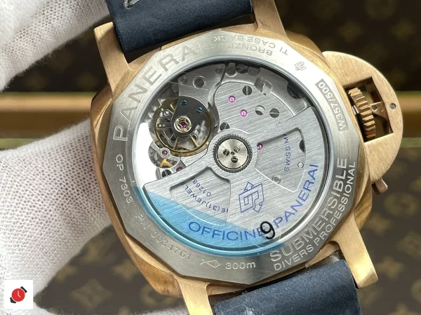 高仿沛納海-Panerai 潛行系列 PAM1074 42MM