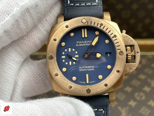 高仿沛納海-Panerai 潛行系列 PAM1074 42MM