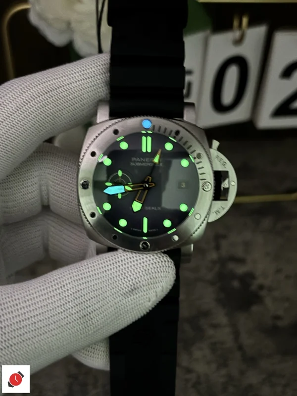 高仿沛納海-Panerai 潛行系列 PAM1323 44MM