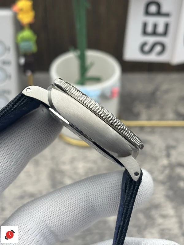 高仿沛納海-Panerai 潛行系列 PAM984 47MM
