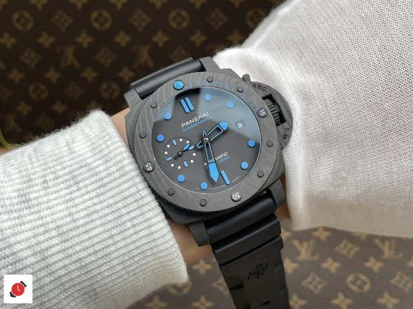 高仿沛納海-Panerai 潛行系列 PAM960 42MM