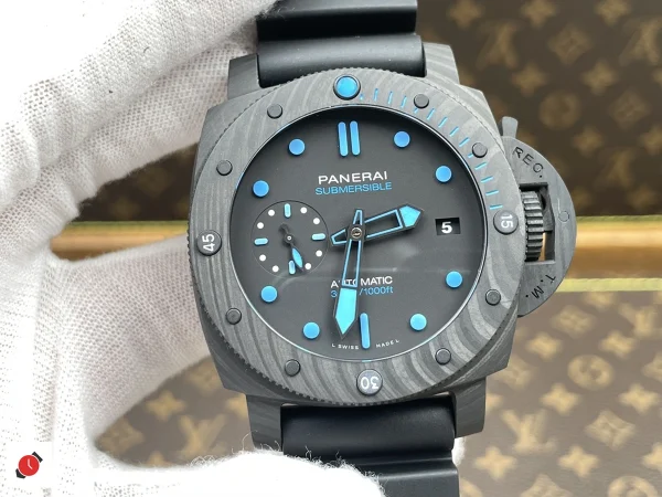 高仿沛納海-Panerai 潛行系列 PAM960 42MM