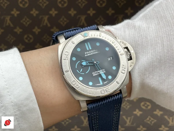 高仿沛納海-Panerai 潛行系列 PAM985 47MM