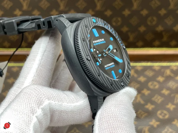 高仿沛納海-Panerai 潛行系列 PAM01616 47MM