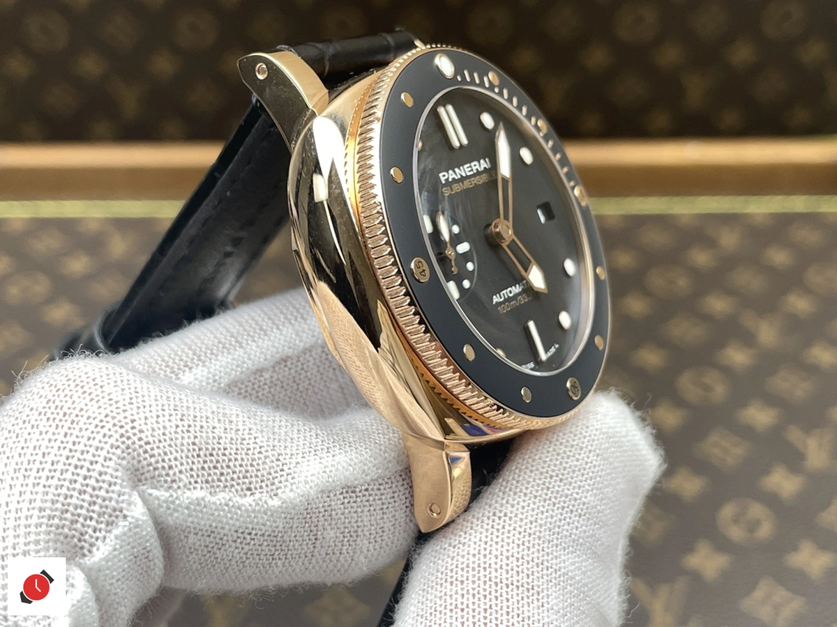 高仿沛納海-Panerai 潛行系列 PAM974 42MM