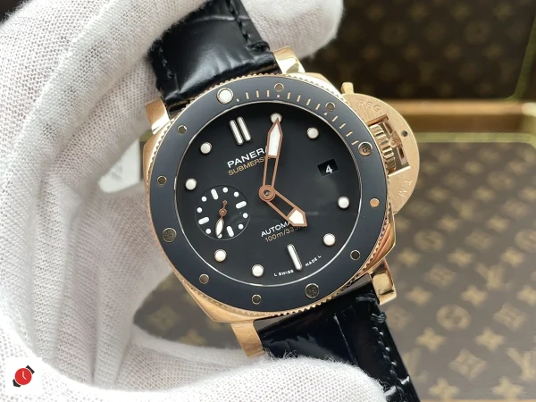 高仿沛納海-Panerai 潛行系列 PAM974 42MM