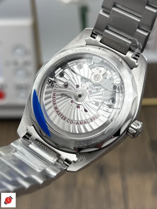 高仿歐米茄Omega-海馬150 AT150 柚木綠 41MM