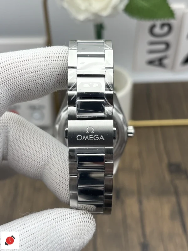 高仿歐米茄Omega-海馬150 AT150 柚木綠 41MM