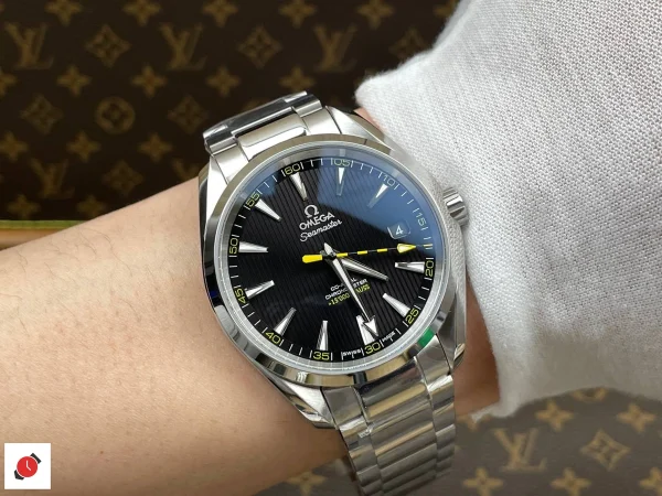 高仿歐米茄Omega-海馬150 AT150 大黃蜂 41MM