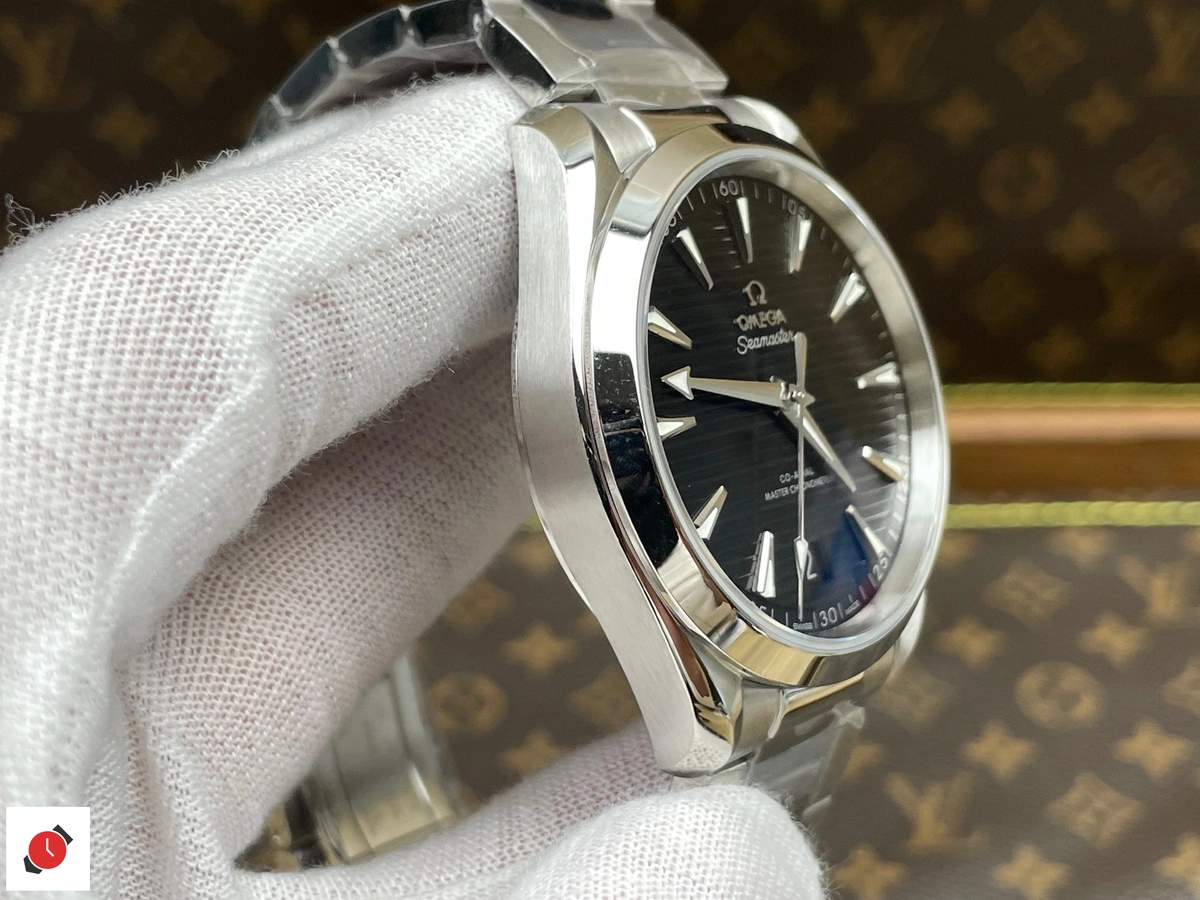 高仿歐米茄Omega-海馬150 AT150 柚木黑盤 41MM