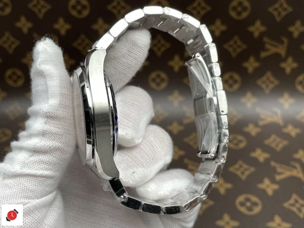 高仿歐米茄Omega-海馬150 AT150 柚木白盤金針 41MM