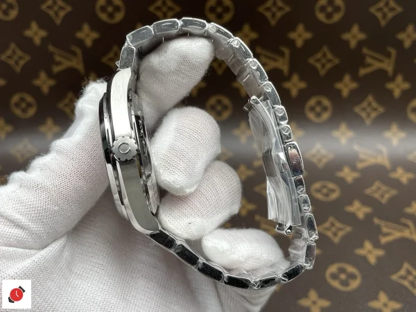 高仿歐米茄Omega-海馬150 AT150 柚木白盤金針 41MM
