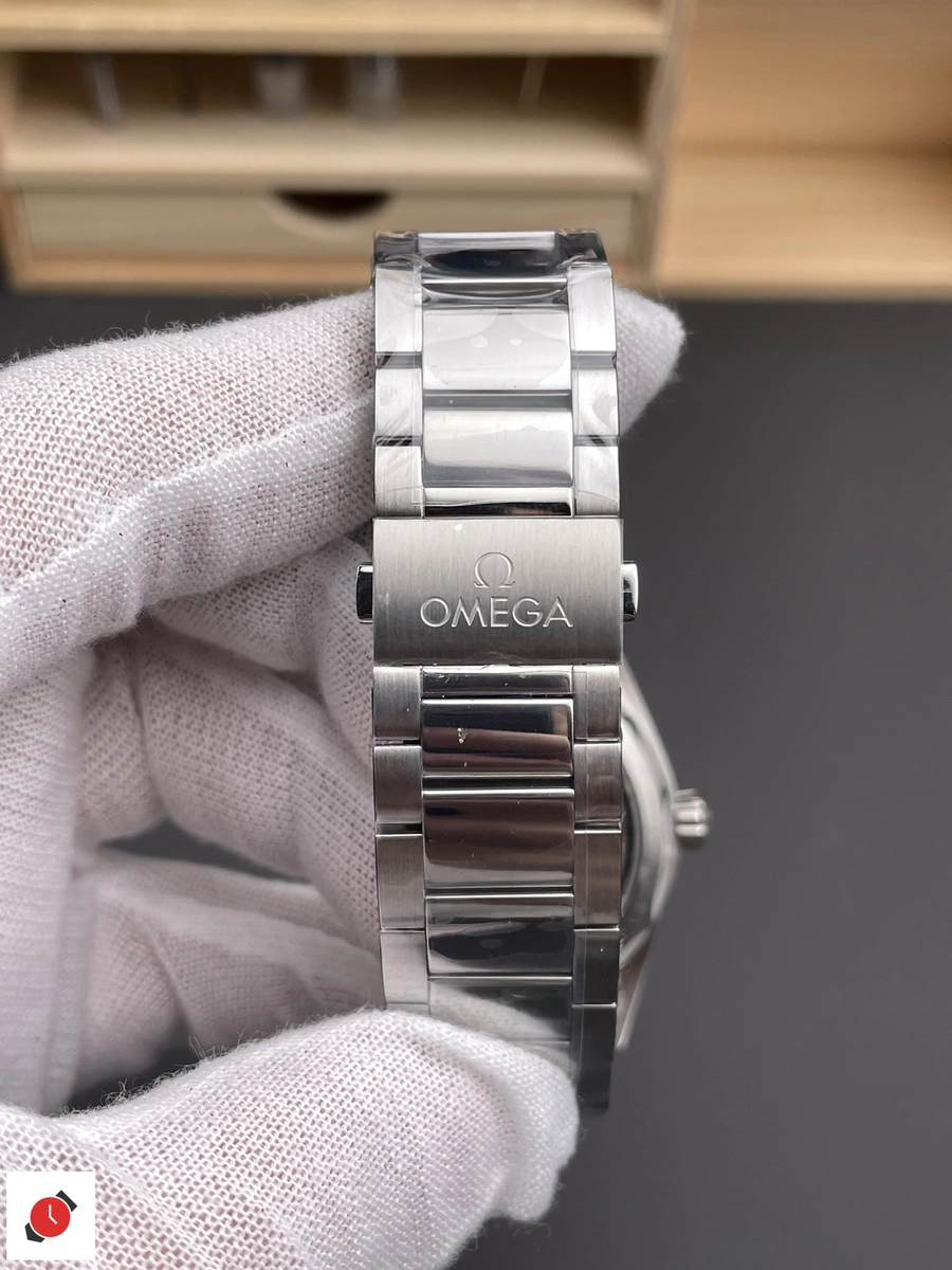 高仿歐米茄Omega-海馬150 AT150 柚木藍盤 41MM