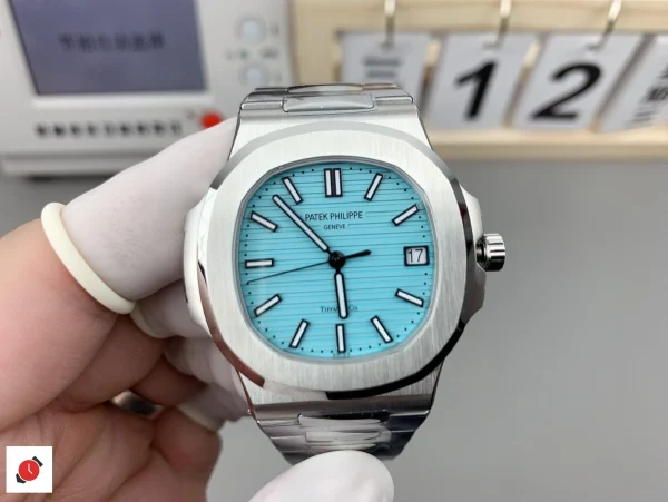 高仿百達翡麗 PP 鸚鵡螺系列 鋼王 5711 蒂芙尼藍