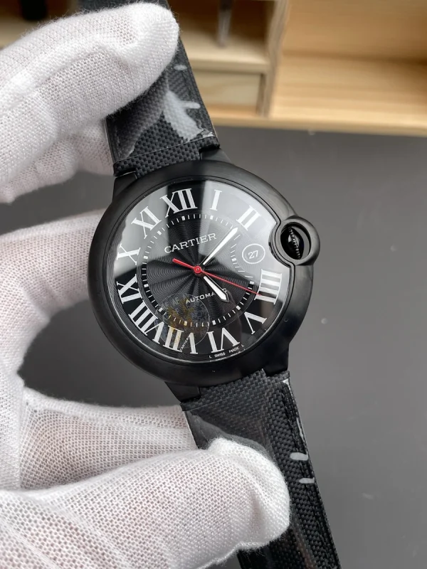 高仿卡地亞 Cartier 藍氣球 黑武士 42MM