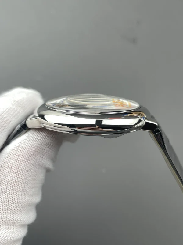 高仿卡地亞 Cartier 藍氣球 白盤皮帶款 42MM