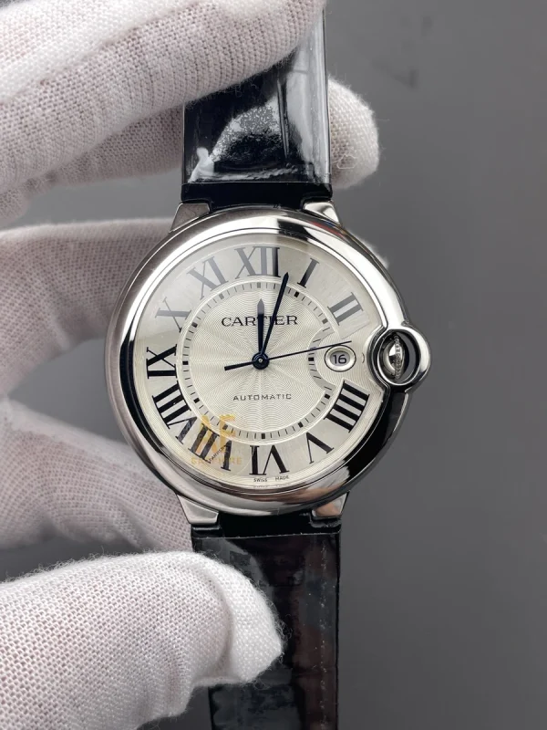 高仿卡地亞 Cartier 藍氣球 白盤皮帶款 42MM