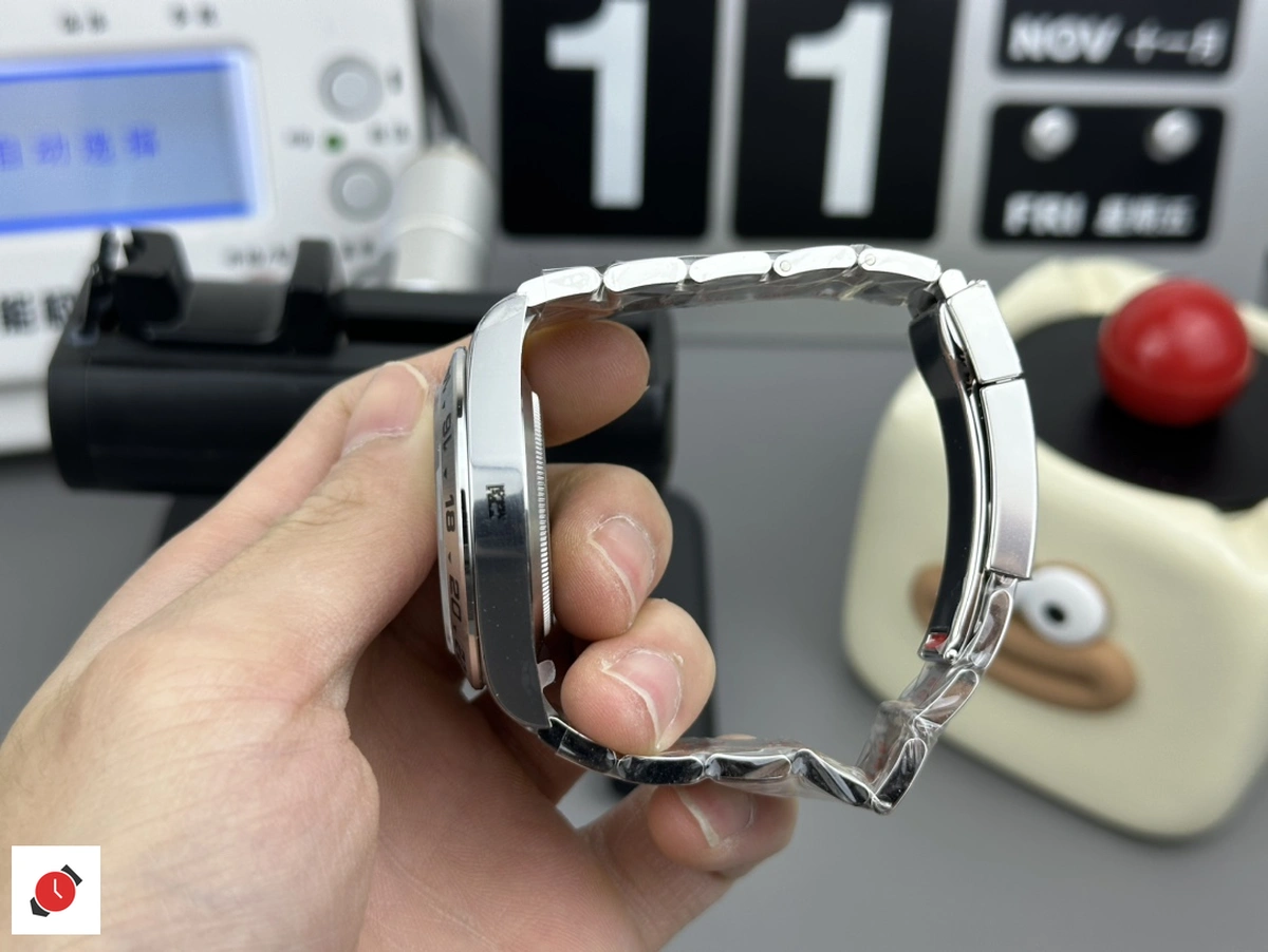 高仿勞力士Rolex 探險家系列 Explorer 探2 白盤 m226570-0001