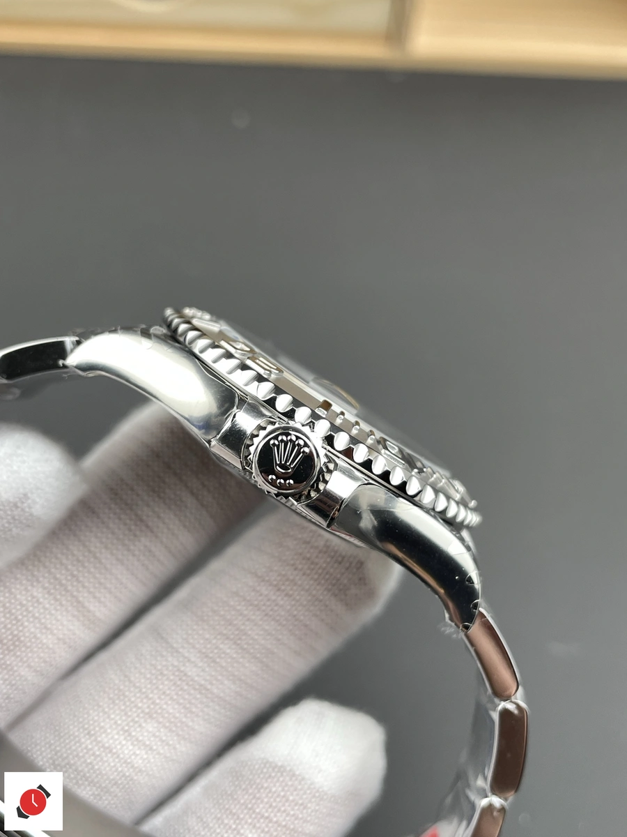 高仿勞力士Rolex 遊艇系列 灰盤藍針 40MM