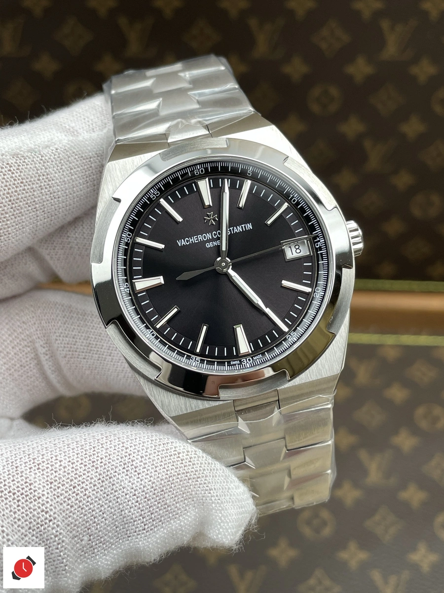 高仿江詩丹頓 縱橫四海系列 Vacheron Constantin 4500V 黑盤