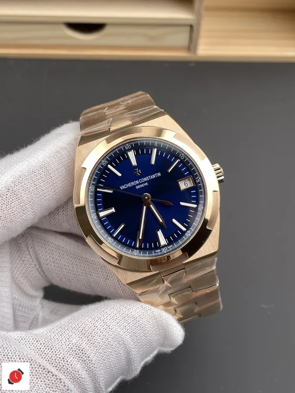 高仿江詩丹頓 縱橫四海系列 Vacheron Constantin 4500V 玫瑰金藍盤