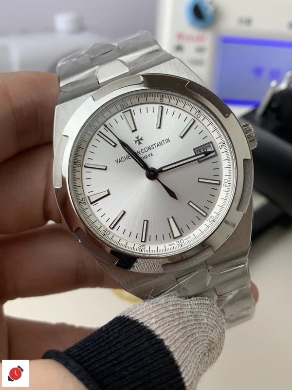 高仿江詩丹頓 縱橫四海系列 Vacheron Constantin 4500V 白盤