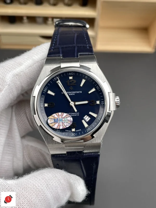 高仿江詩丹頓 縱橫四海系列 Vacheron Constantin 47040 藍盤