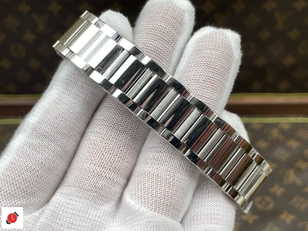 高仿卡地亞 Cartier 坦克系列 Tank 白盤鋼帶小號 WSTA0107