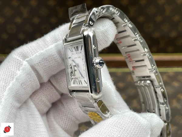 高仿卡地亞 Cartier 坦克系列 Tank 白盤鋼帶小號 WSTA0107