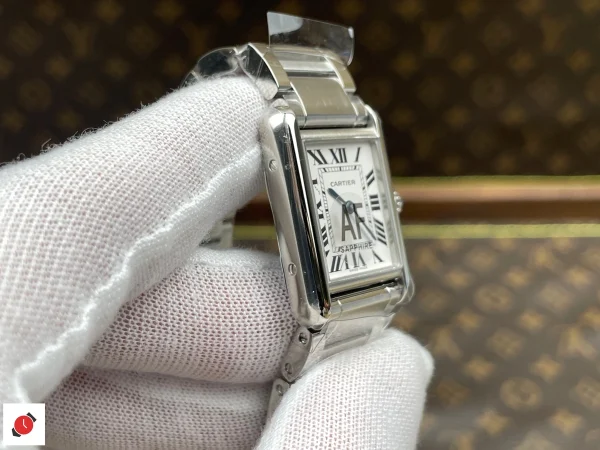 高仿卡地亞 Cartier 坦克系列 Tank 白盤鋼帶小號 WSTA0107