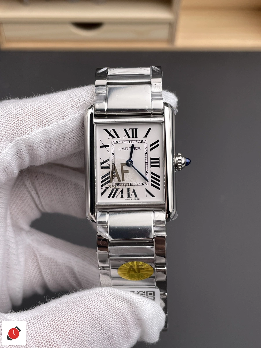 高仿卡地亞 Cartier 坦克系列 Tank 白盤鋼帶中號 WSTA0106