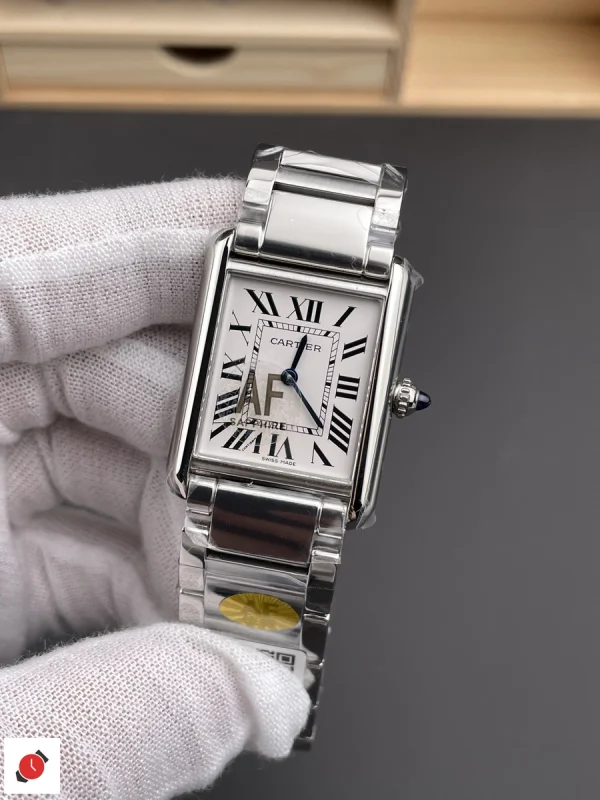 高仿卡地亞 Cartier 坦克系列 Tank 白盤鋼帶中號 WSTA0106