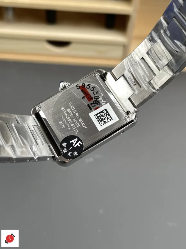 高仿卡地亞 Cartier 坦克系列 Tank 白盤鑽圈鋼帶小號 舊款