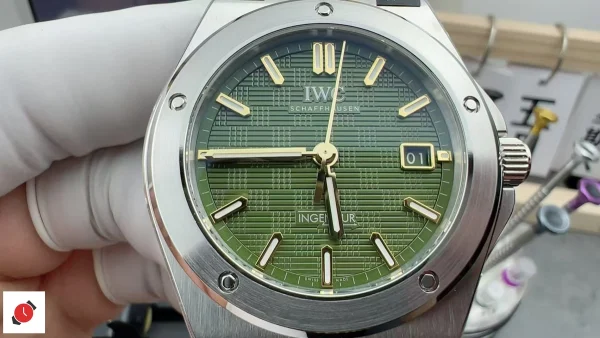 高仿 IWC萬國 工程師系列 草綠盤 40mm IW328908