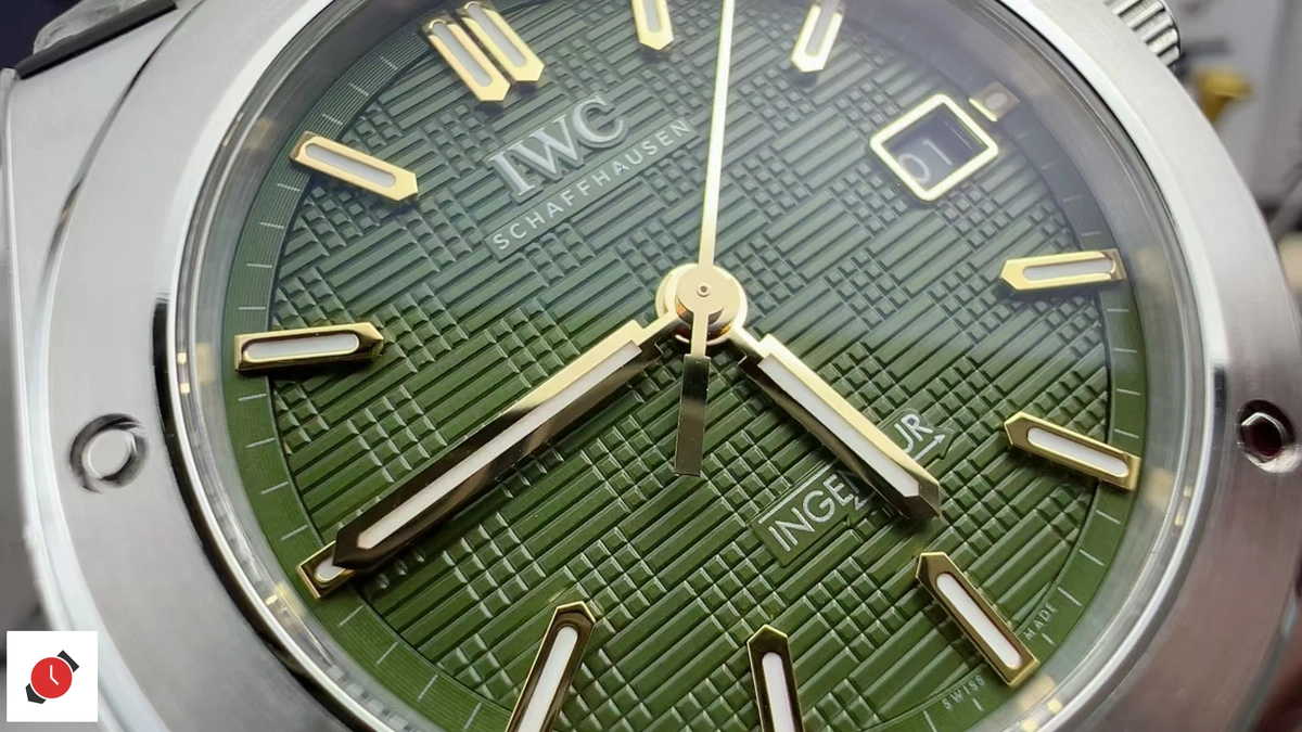 高仿 IWC萬國 工程師系列 草綠盤 40mm IW328908
