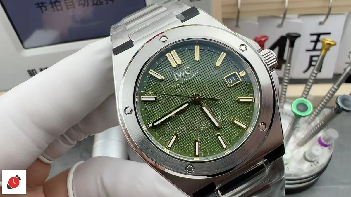 高仿 IWC萬國 工程師系列 草綠盤 40mm IW328908