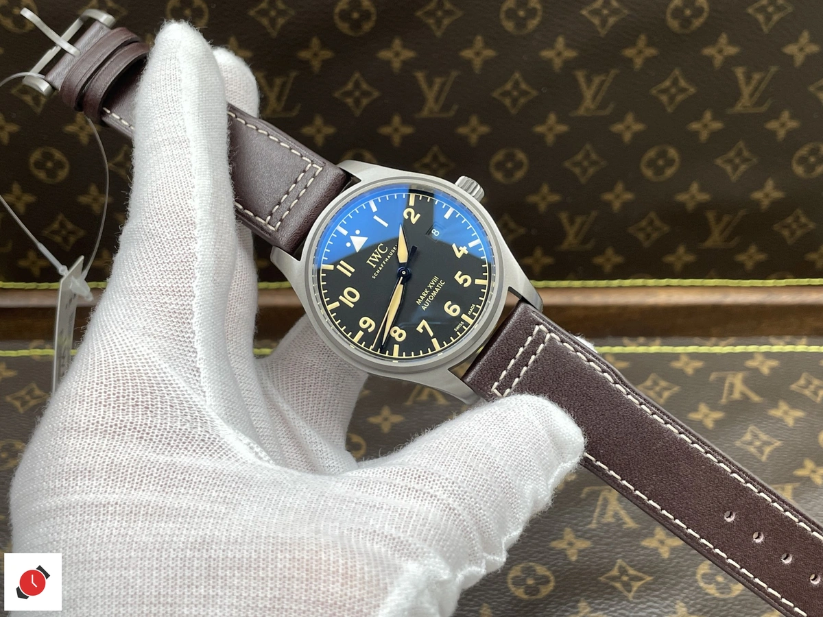 高仿 IWC萬國 馬克十八 飛行員系列 黑灰盤 IW327006 40MM