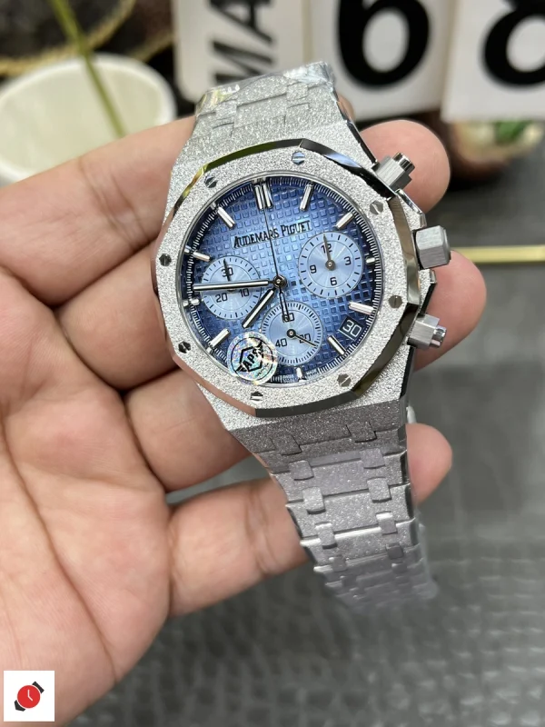 高仿AP-愛彼 皇家橡樹系列 26240 霜金煙燻藍盤 41MM