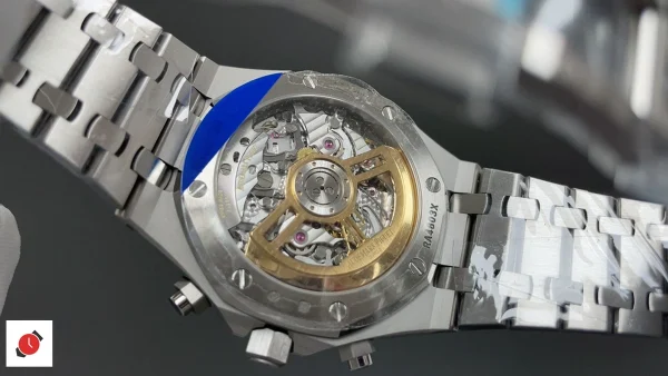 高仿AP-愛彼 皇家橡樹系列 26240 霜金熊貓眼 41MM
