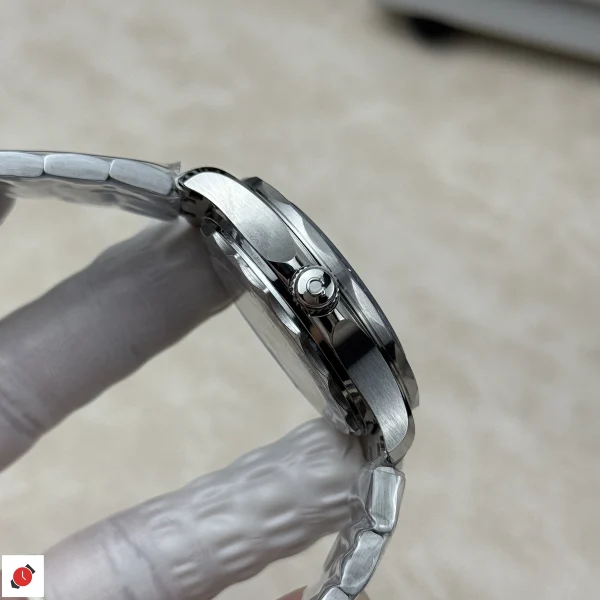 高仿歐米茄-Omega 海馬300系列 藍盤 42MM