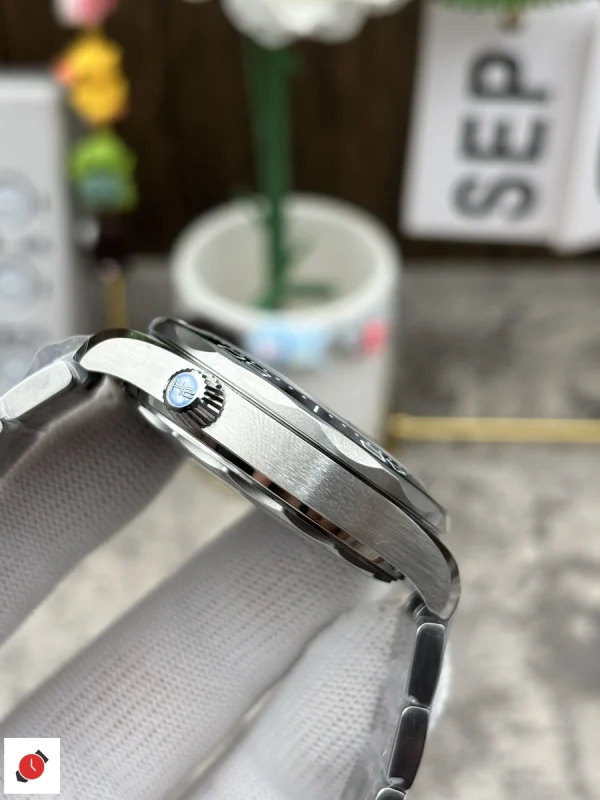 高仿歐米茄-Omega 海馬300系列 黑盤 42MM