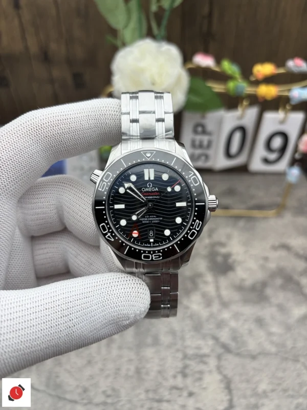 高仿歐米茄-Omega 海馬300系列 黑盤 42MM