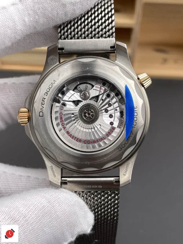 高仿歐米茄-Omega 海馬300系列 銅金綠盤 42MM